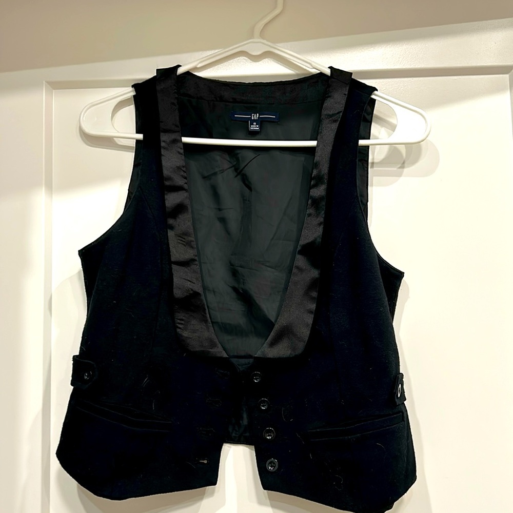 Black Tailored Vest